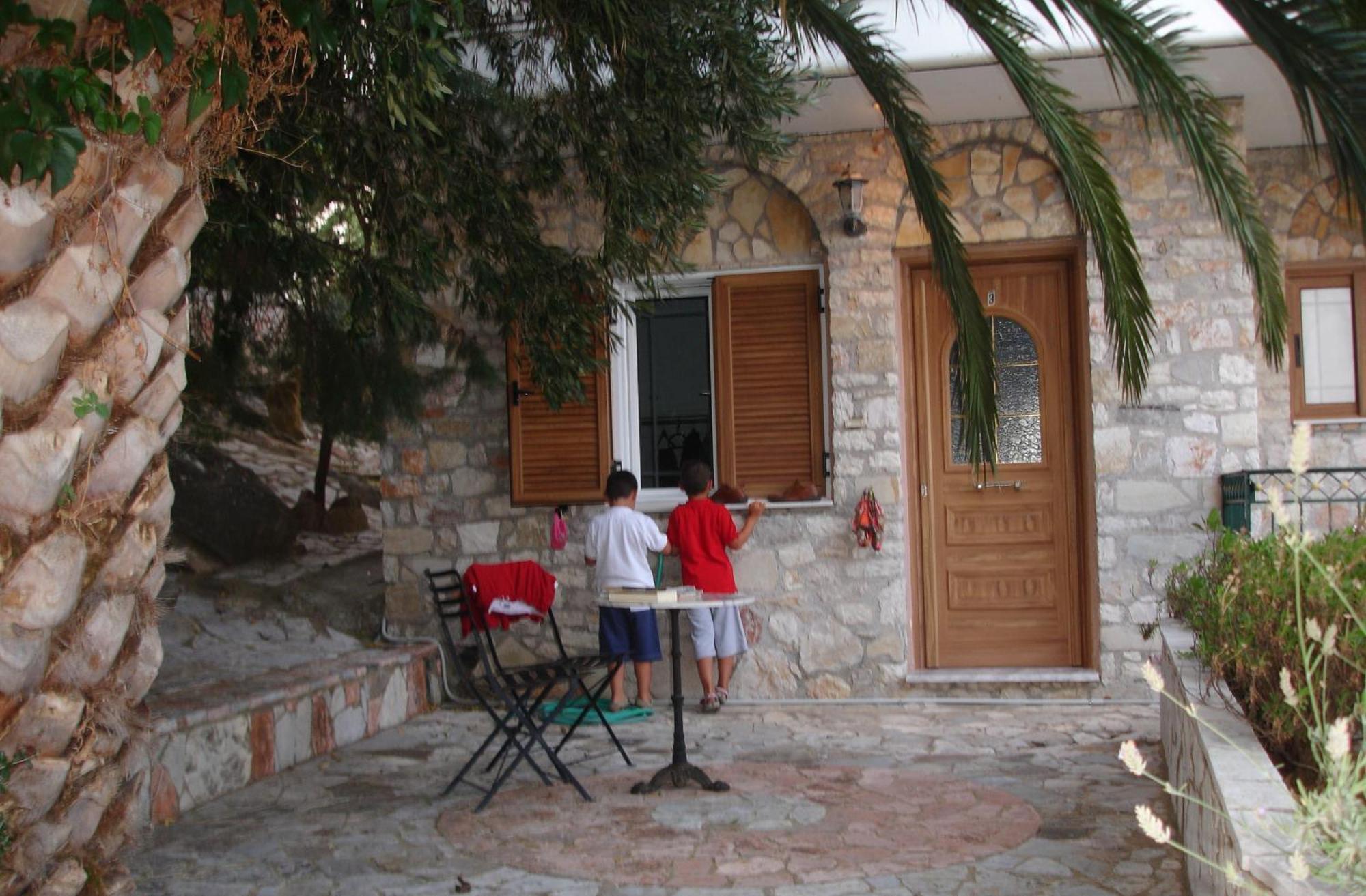 Mathia Apartments Dış mekan fotoğraf